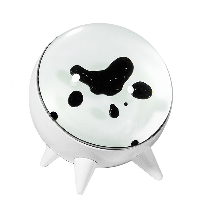 Ferro Fluid speaker Venom magnified fluid